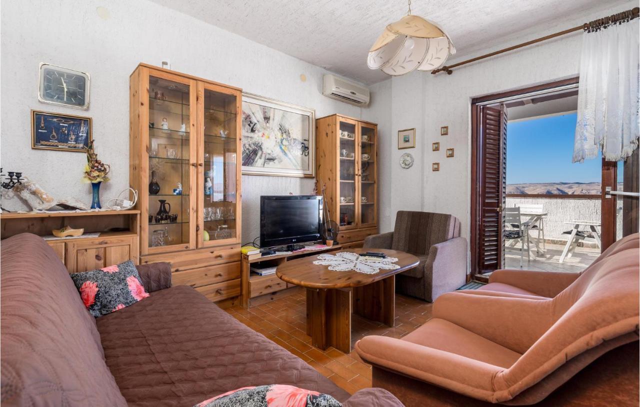 Stunning Apartment In Jablanac With 2 Bedrooms And Wifi Eksteriør bilde